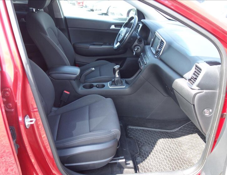 KIA Sportage SUV 1,6 l 97 kw