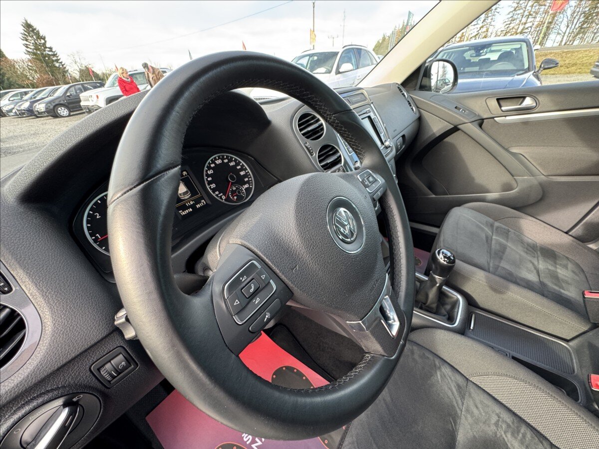 Volkswagen Tiguan SUV 2,0 l 103 kw