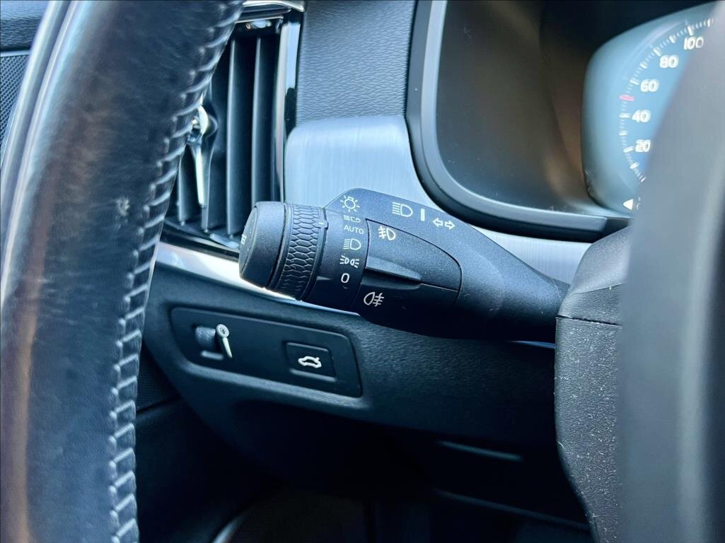 Volvo V90 Kombi 2,0 l 140 kw