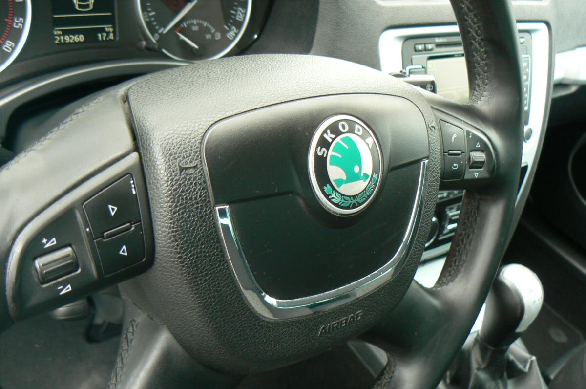 Škoda Octavia Kombi 2,0 l 103 kw