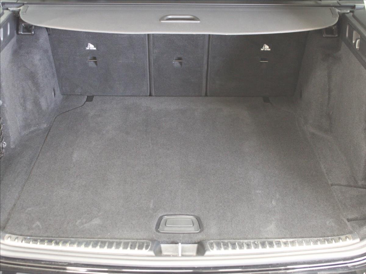 Mercedes-Benz Třídy C Kombi 2,0 l 120 kw