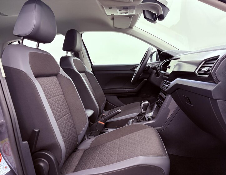 Volkswagen T-Cross Kombi 999,0 81 kw