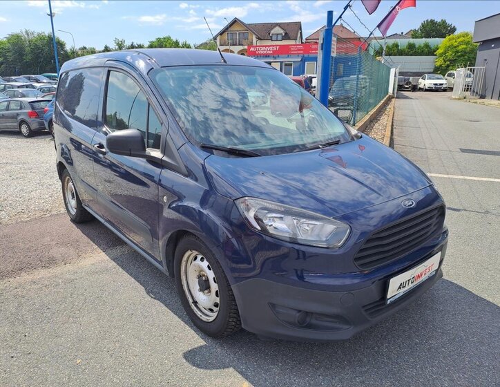 Ford Transit Courier Skříň 1,5 l 55 kw