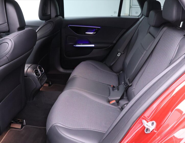 Mercedes-Benz Třídy C Kombi 2,0 l 147 kw