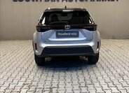 Toyota Yaris Cross 15