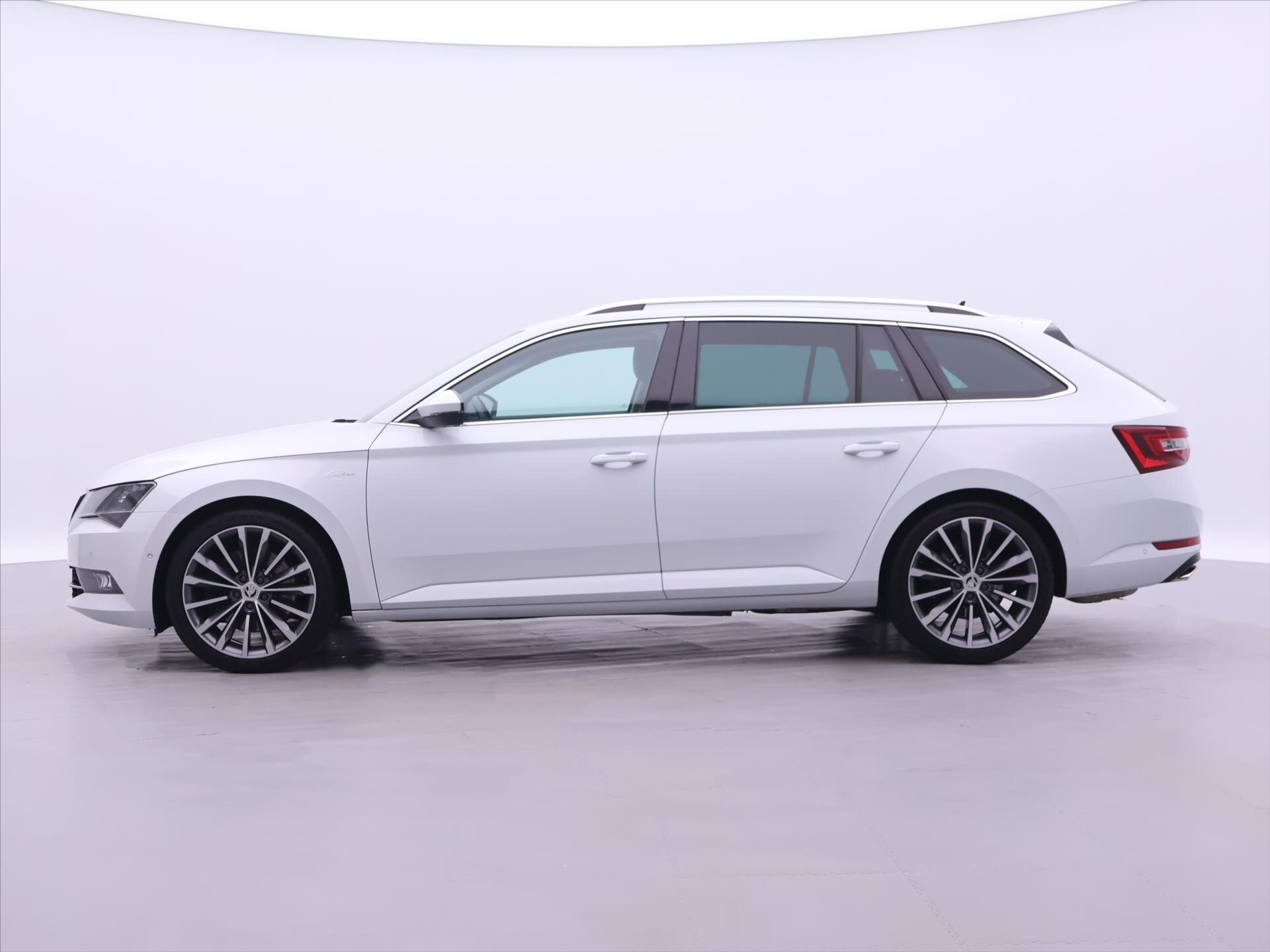 Škoda Superb Kombi 2,0 l 206 kw