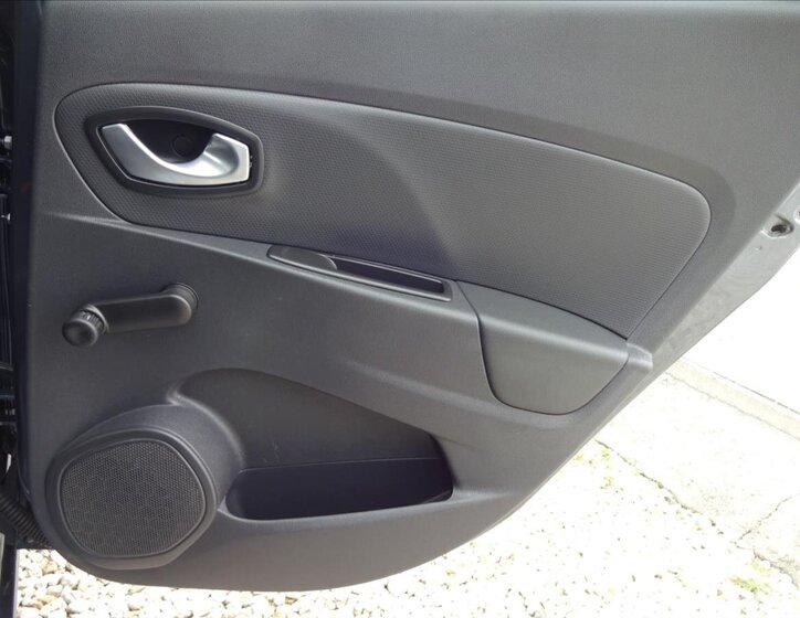 Renault Clio Kombi 1,1 l 54 kw