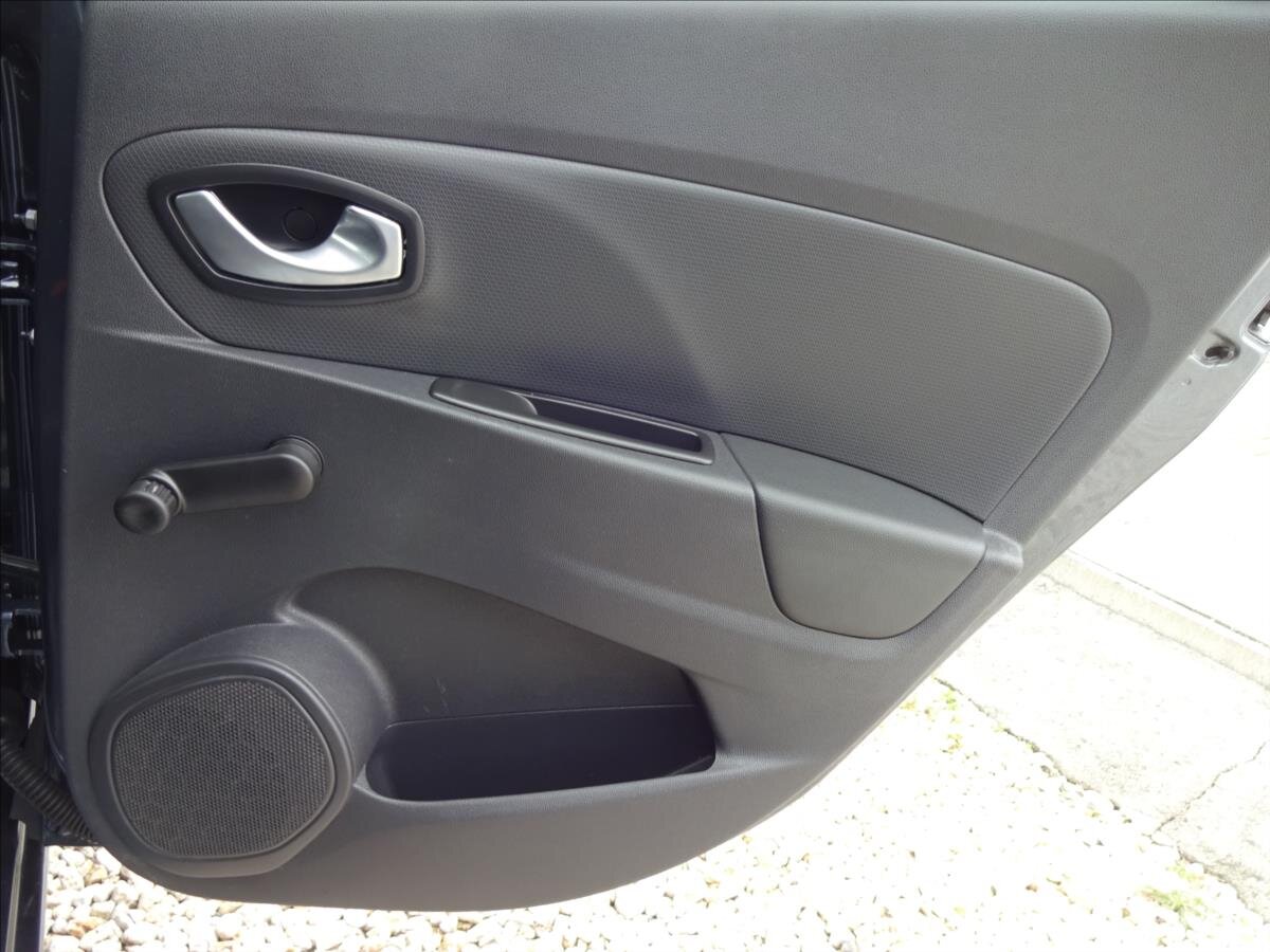 Renault Clio Kombi 1,1 l 54 kw