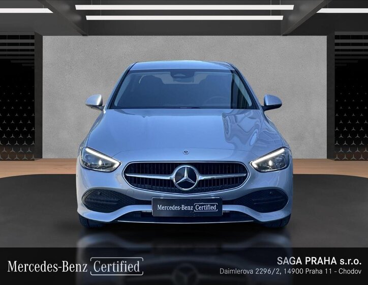 Mercedes-Benz Třídy C 8