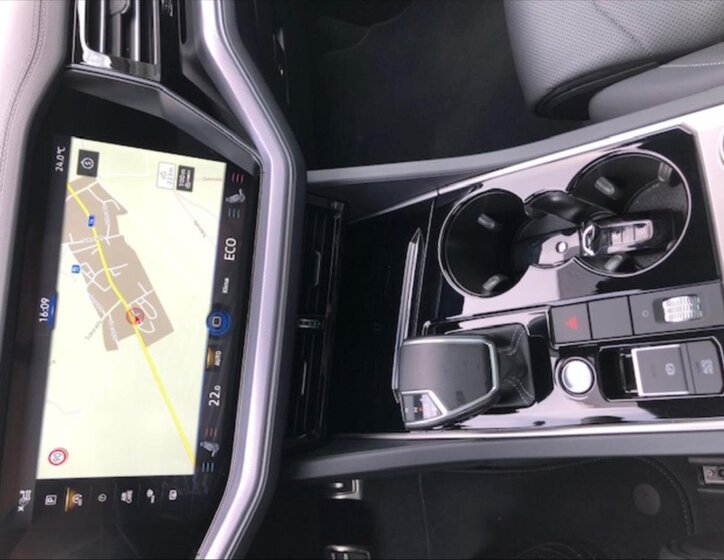 Volkswagen Touareg Kombi 3,0 l 210 kw