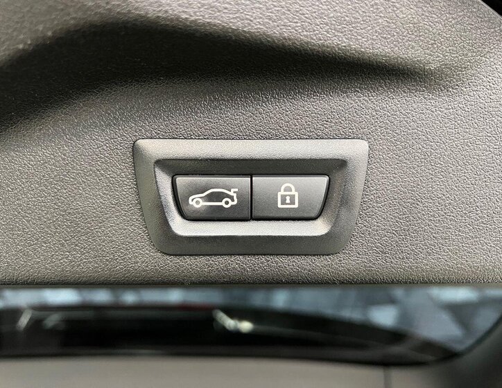 BMW X5 SUV 3,0 l 294 kw