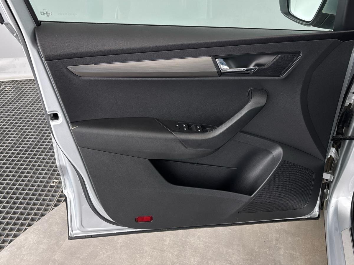 Škoda Karoq SUV / Terénní 1,5 l 110 kw