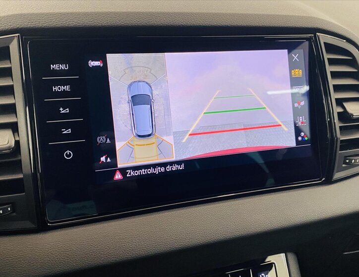 Škoda Karoq SUV / Terénní 2,0 l 110 kw