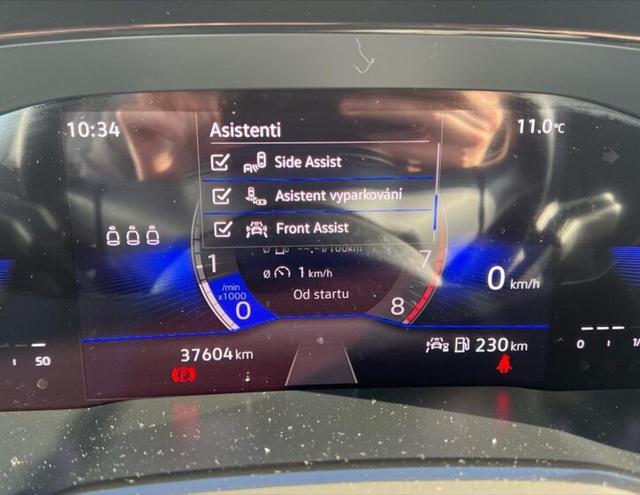 Volkswagen Touran MPV 1,5 l 110 kw