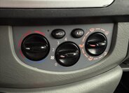 Opel Vivaro Kombi 2,0 l 84 kw