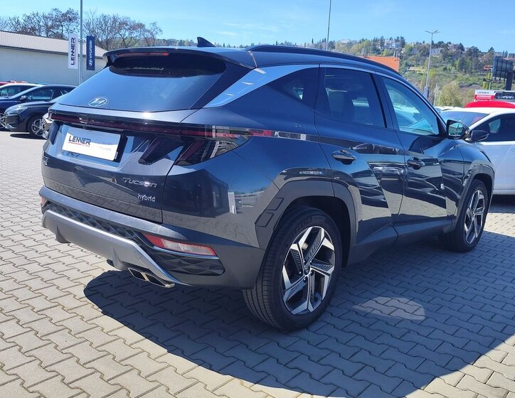 Hyundai Tucson SUV / Terénní 1,6 l 169 kw