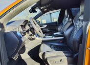 Audi Q8 19
