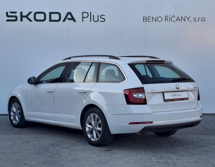 Škoda Octavia 11