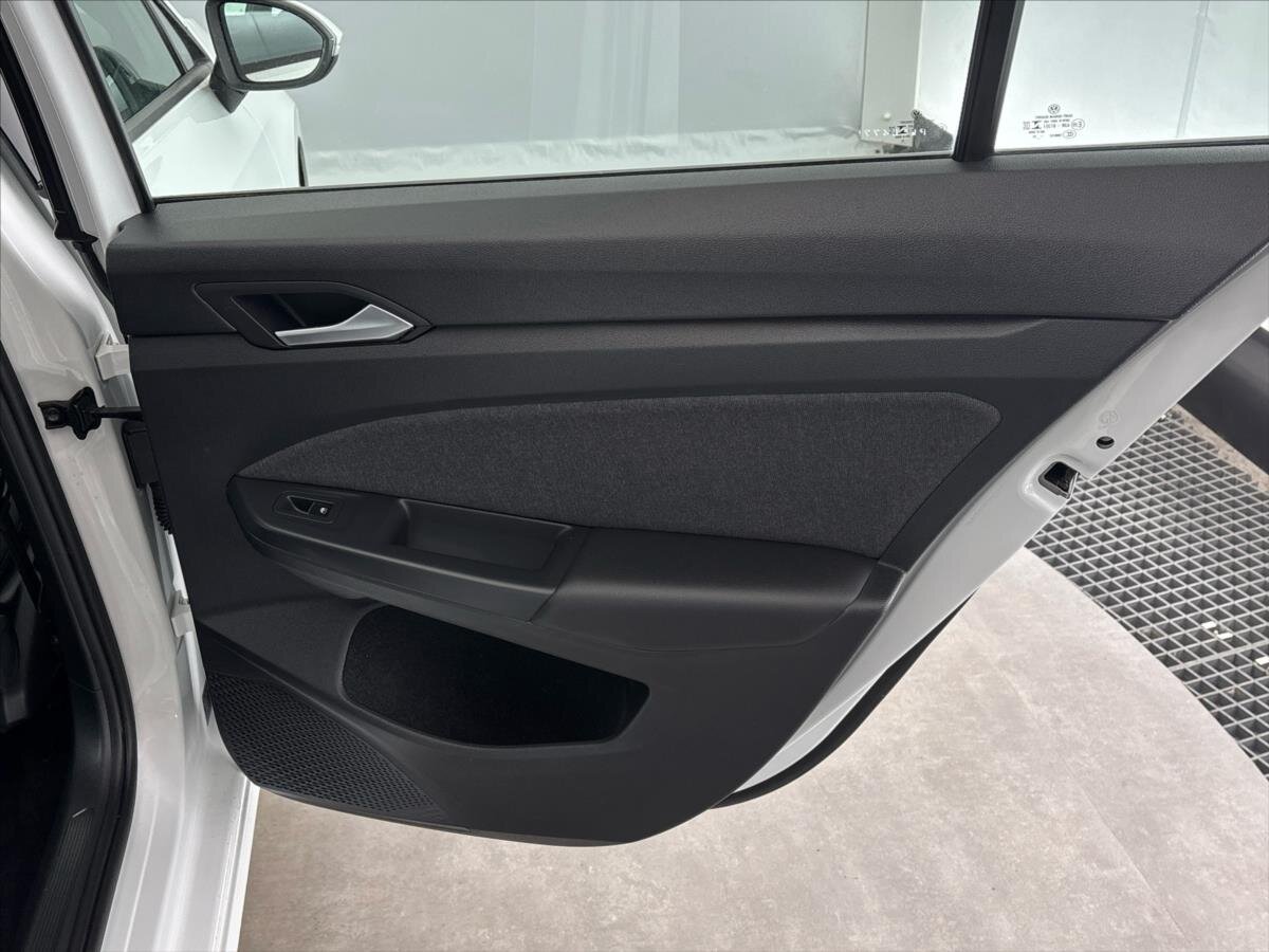 Volkswagen Golf Kombi 2,0 l 85 kw