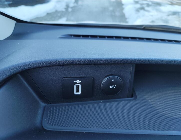 Ford Transit Custom Kombi 2,0 l 96 kw