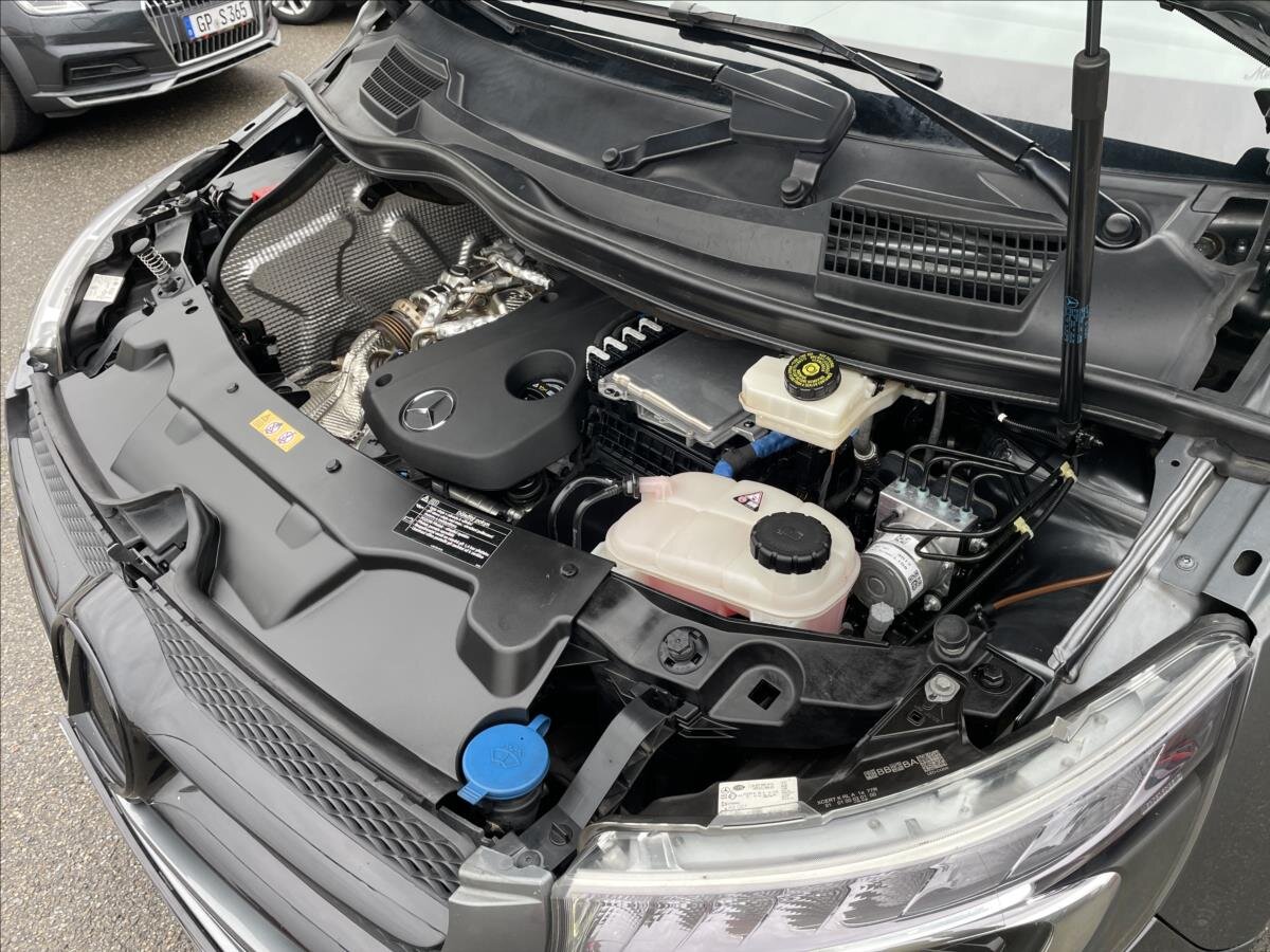 Mercedes-Benz Třídy V MPV 2,0 l 174 kw