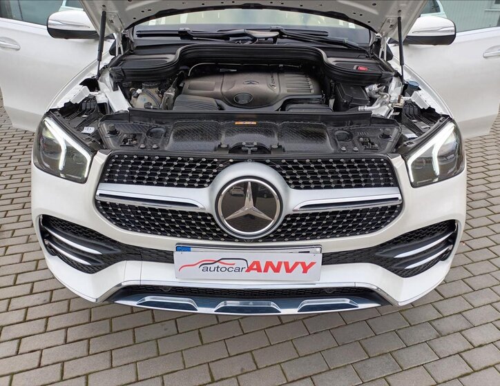 Mercedes-Benz GLE SUV 3,0 l 270 kw