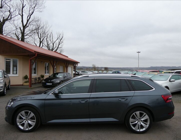 Škoda Superb 6