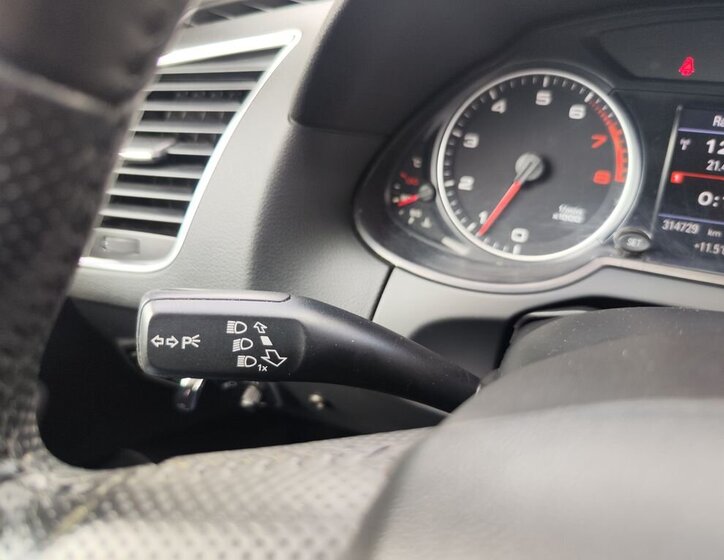 Audi Q5 SUV / Terénní 2,0 l 155 kw