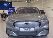 Ford Mustang Mach-E SUV 0,0 198 kw