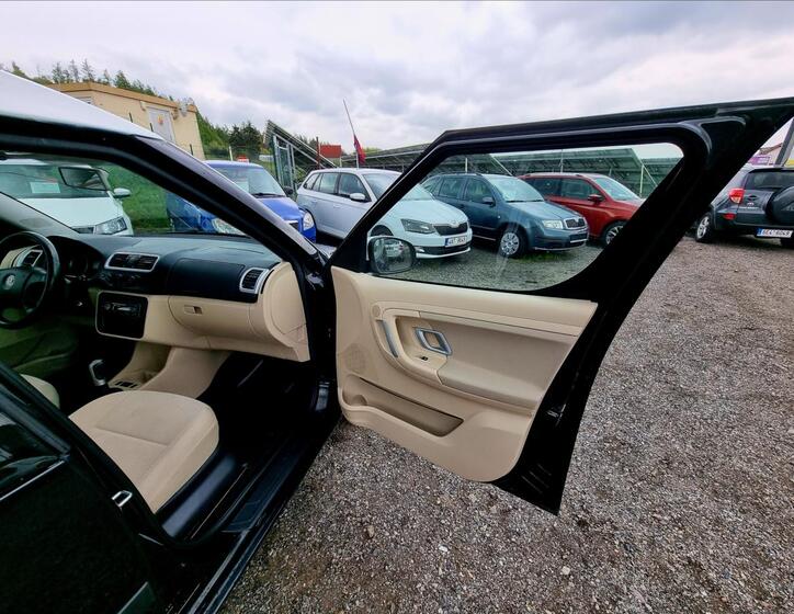 Škoda Roomster 20