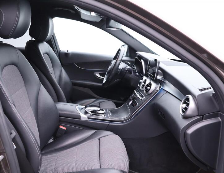 Mercedes-Benz Třídy C 14