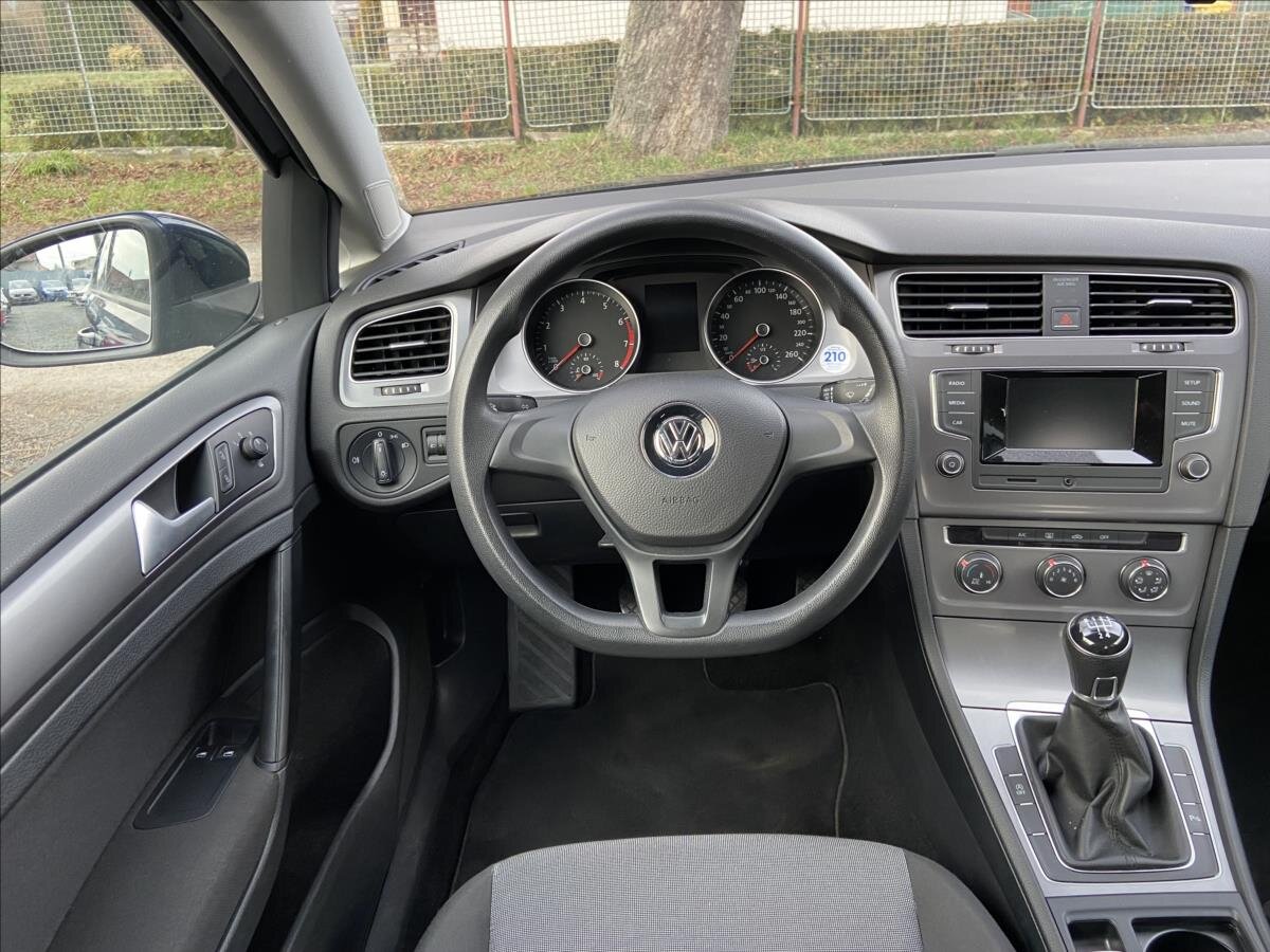 Volkswagen Golf Hatchback 1,2 l 63 kw
