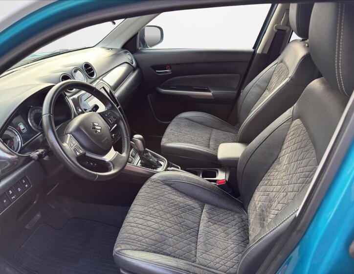 Suzuki Vitara 17