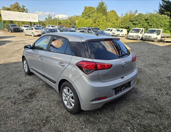 Hyundai i20 7