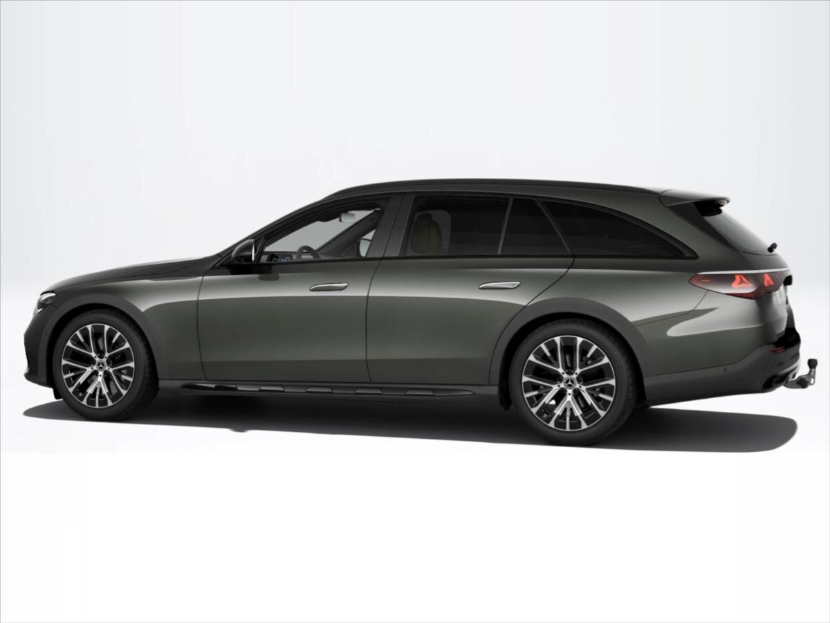 Mercedes-Benz Třídy E Kombi 2,0 l 145 kw