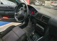 Volkswagen Golf Hatchback 1,6 l 77 kw