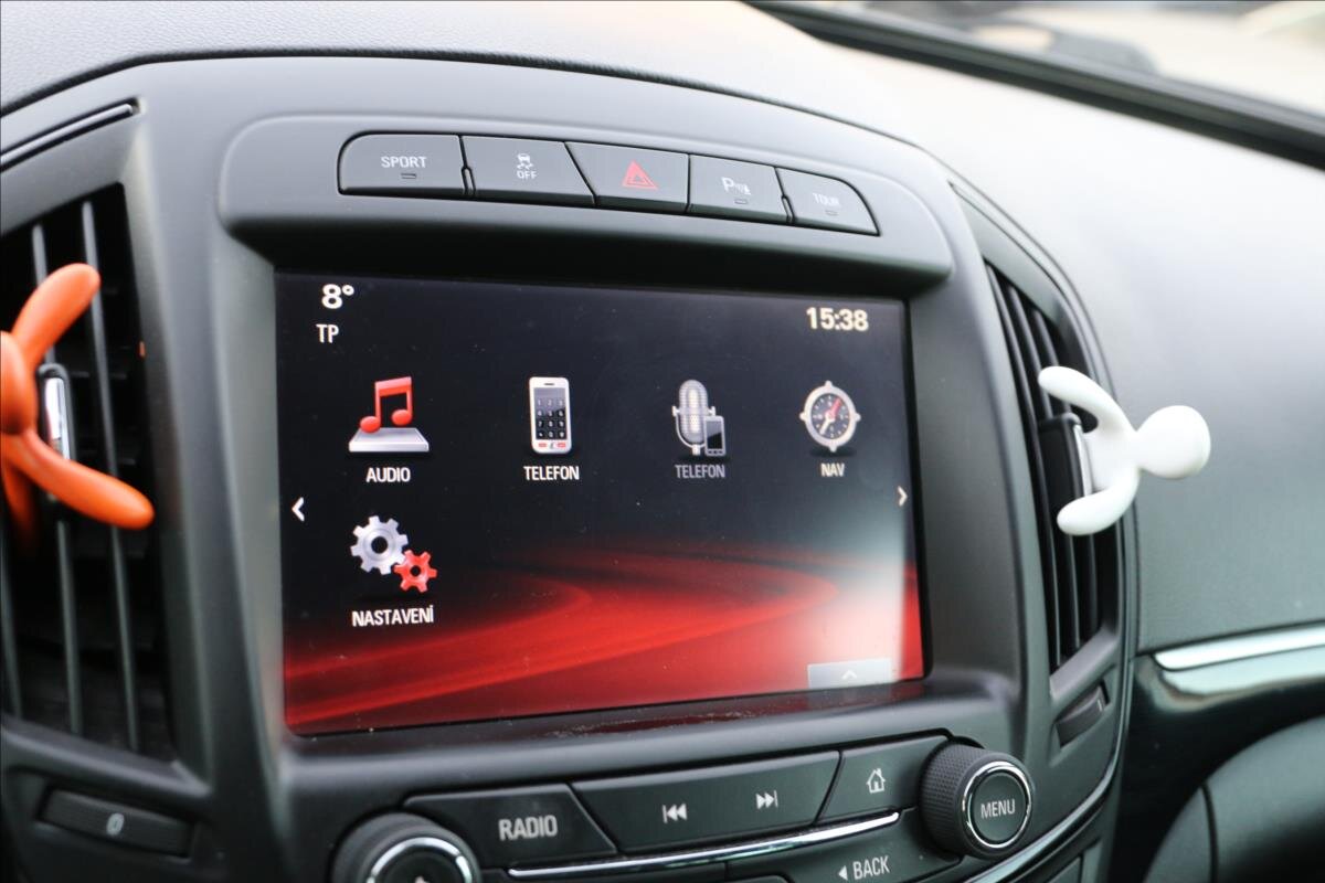 Opel Insignia Kombi 2,0 l 143 kw