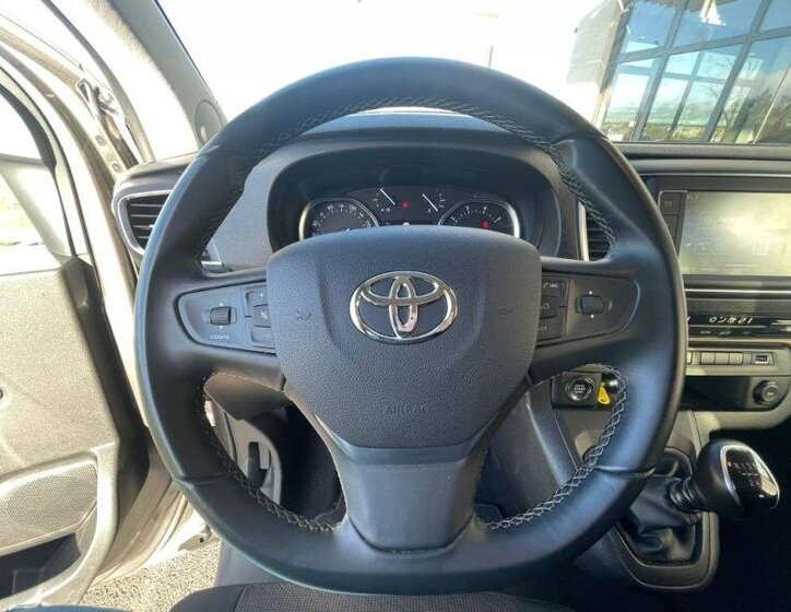 Toyota ProAce Verso MPV 2,0 l 106 kw