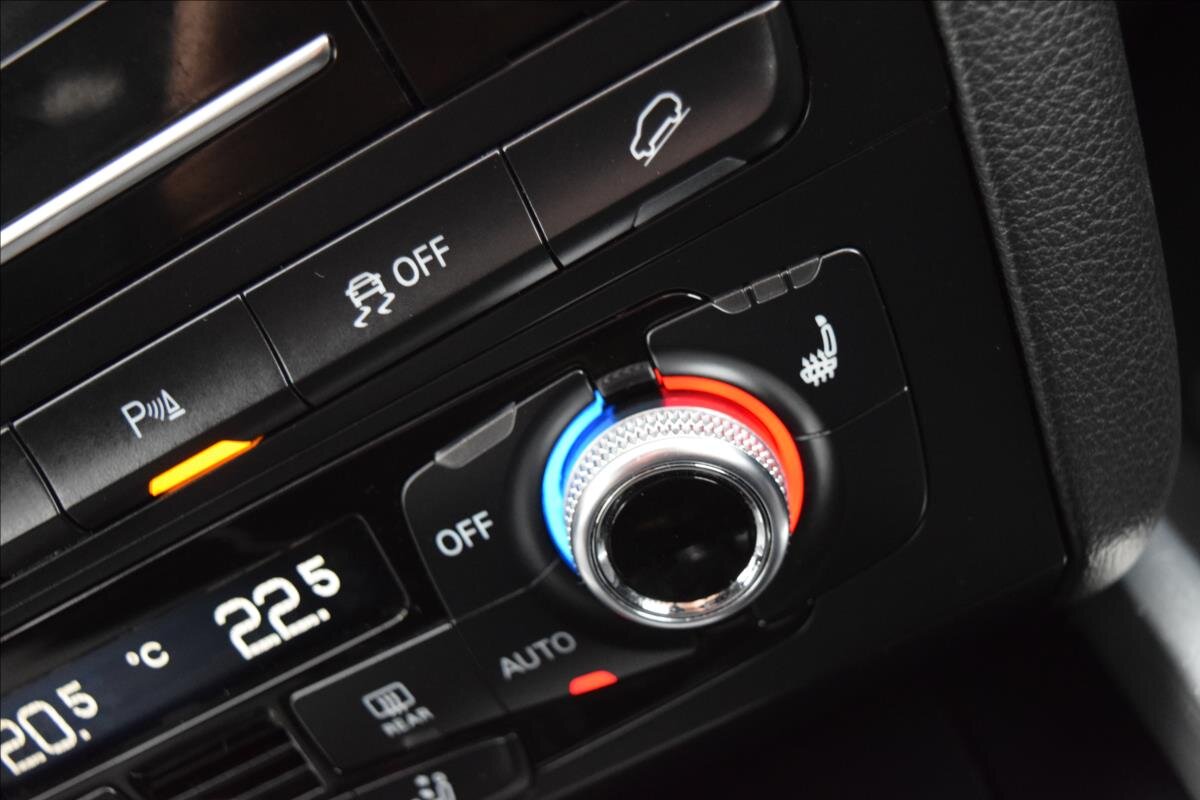 Audi Q5 SUV / Terénní 3,0 l 180 kw