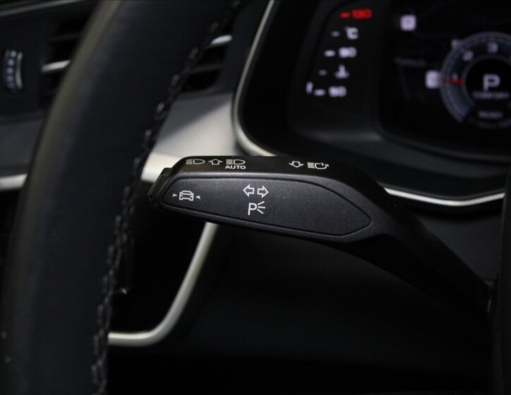 Audi A6 Sedan 3,0 l 210 kw