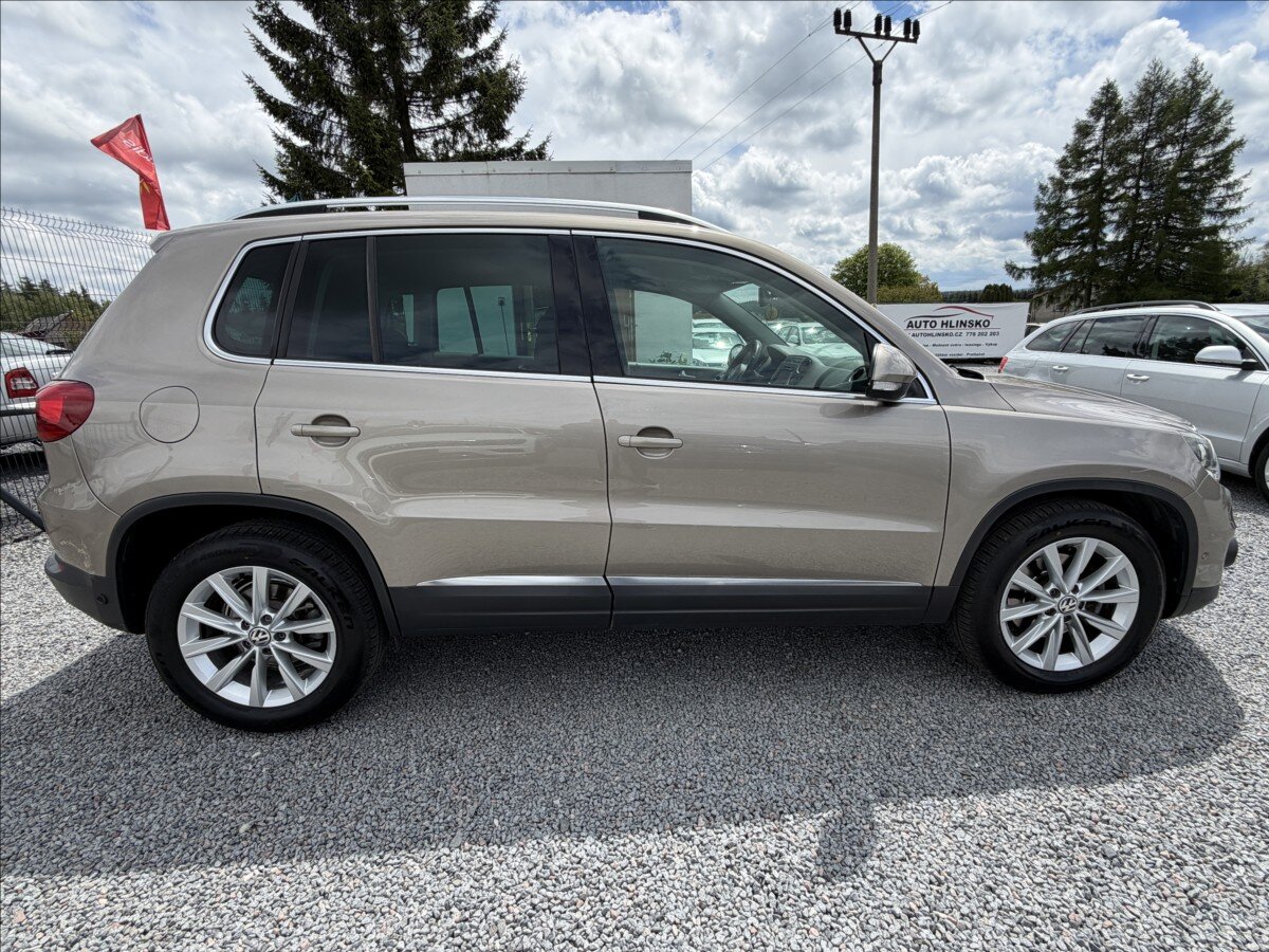 Volkswagen Tiguan SUV / Terénní 2,0 l 81 kw