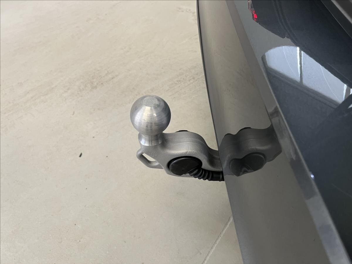 Škoda Superb Kombi 2,0 l 195 kw