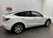 Tesla Model Y SUV 0,0 378 kw