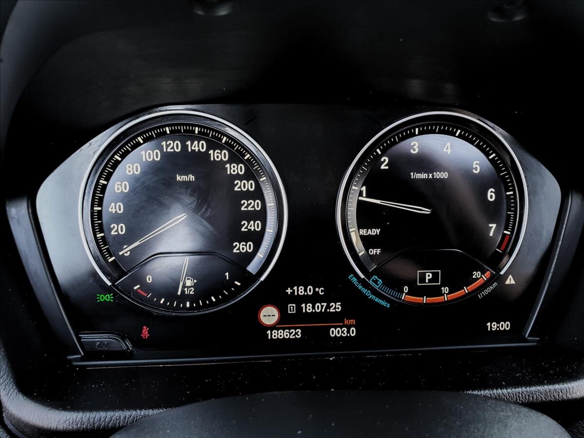 BMW X1 SUV / Terénní 2,0 l 141 kw