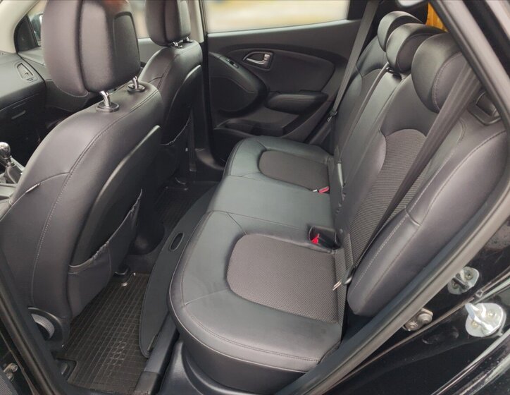 Hyundai ix35 7