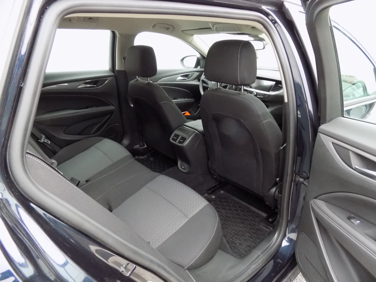 Opel Insignia Kombi 1,6 l 100 kw