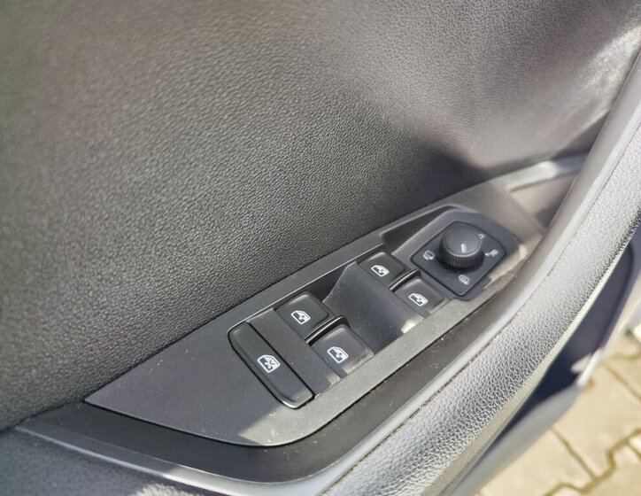 Škoda Karoq SUV 2,0 l 85 kw