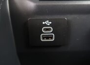 Ford Tourneo Courier VAN / Minibus 999,0 91 kw