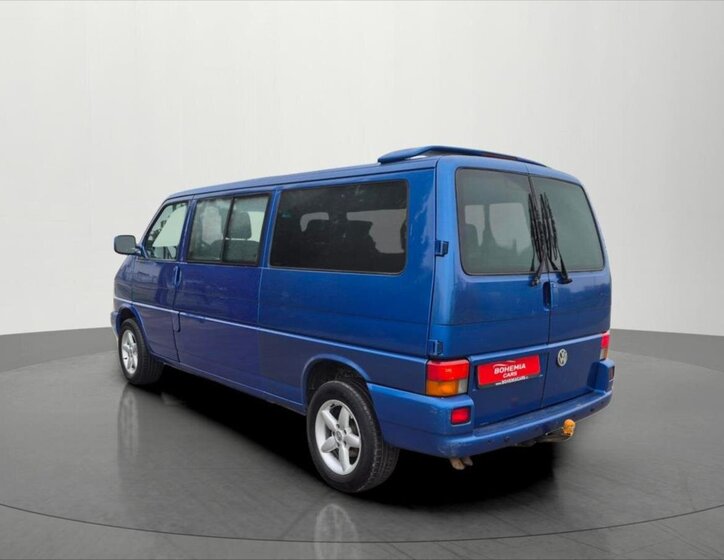 Volkswagen Caravelle Kombi 2,5 l 75 kw