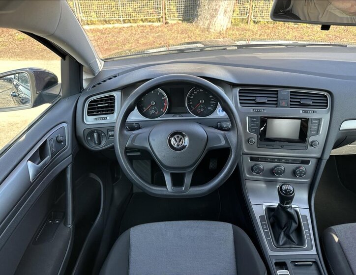 Volkswagen Golf Hatchback 1,2 l 63 kw